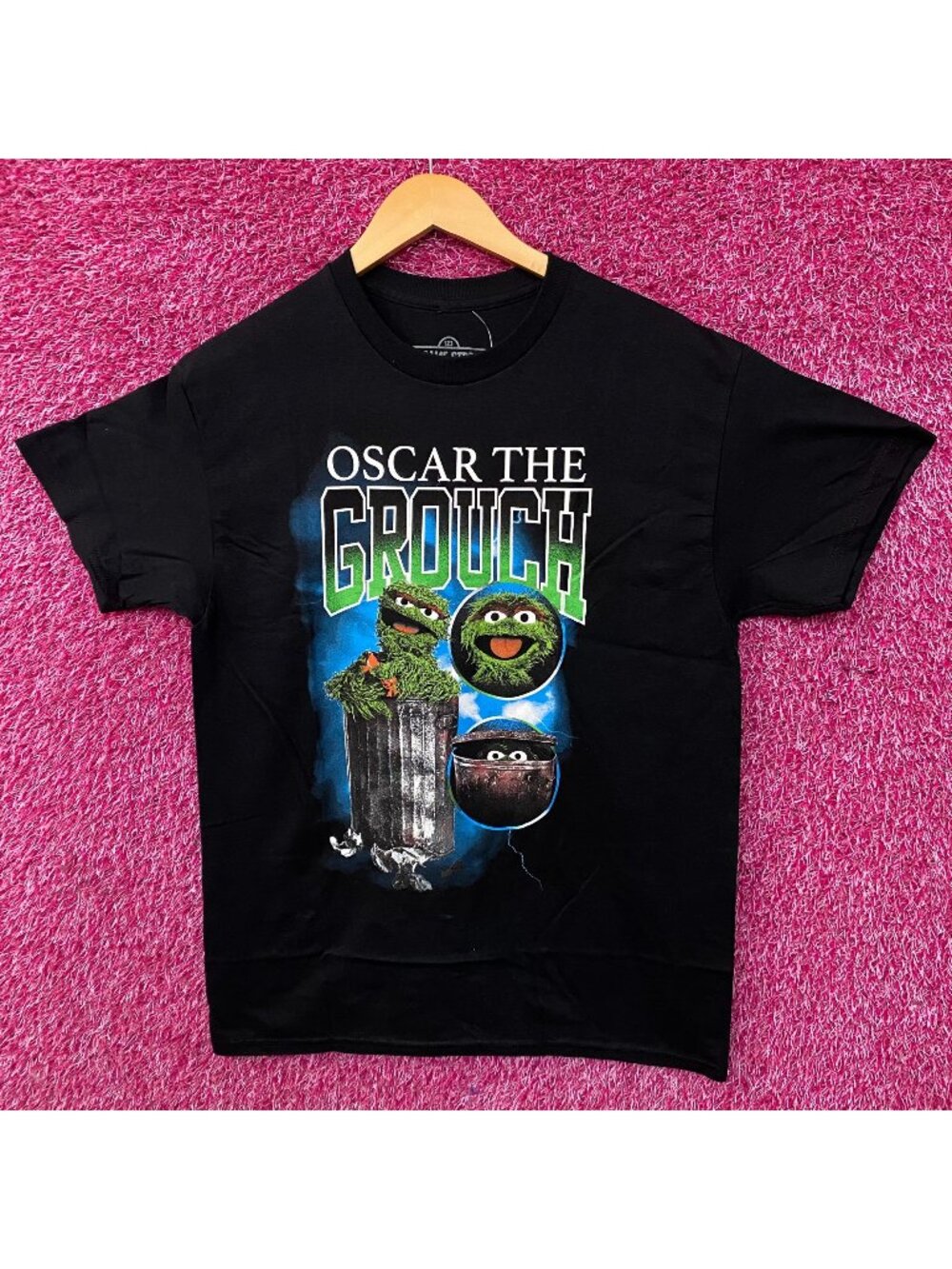 Sesame Street Oscar The Grouch Retro Graphic T-Shirt Medium